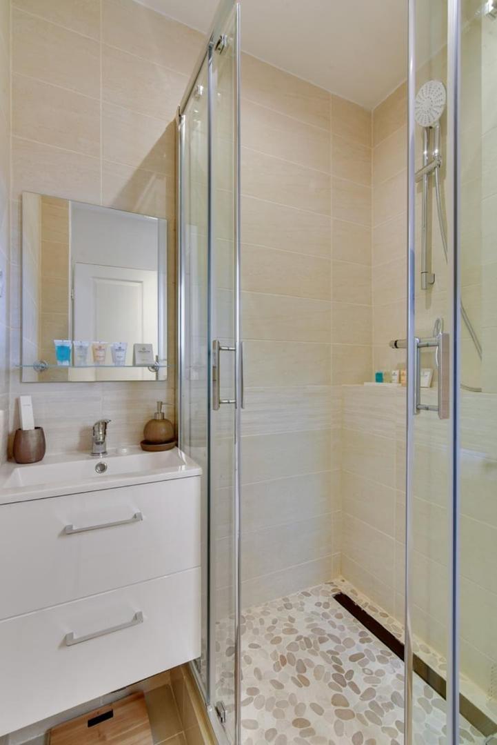 810 Suite Lucky Sam - Superb Apartment Баньоле Экстерьер фото